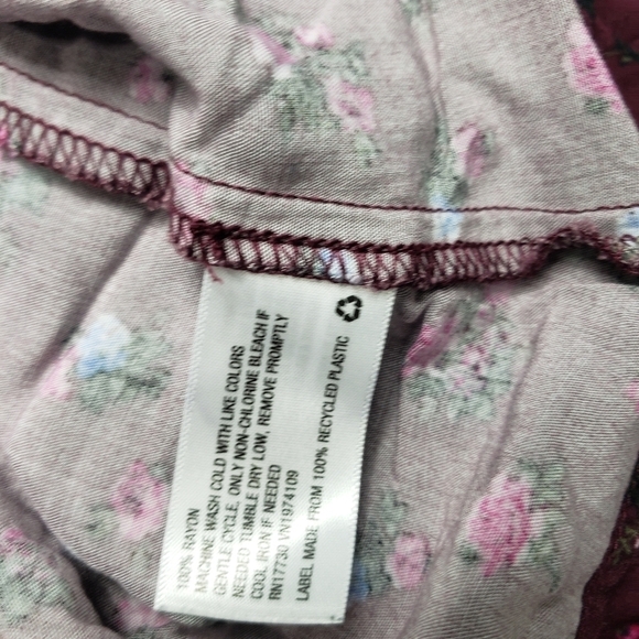 wild fable maroon floral long sleeve button down shirt women's plus 4X - Picture 6 of 9